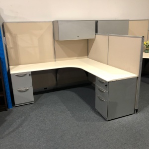 preowned l-shape desk with cubicles