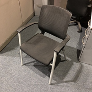 mesh back black preowned guest chair